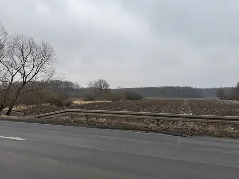 Syndyk sprzeda 1/2 udziału w prawie własności nieruchomości gruntowej